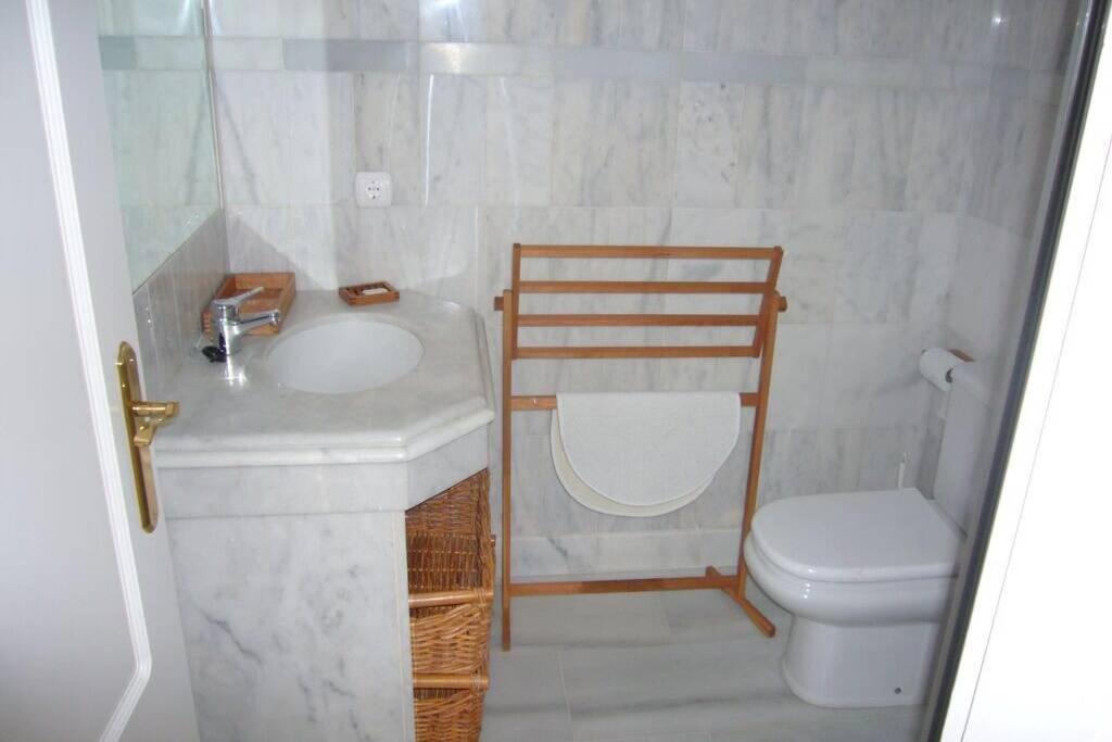 Apartamento En Playa Del Infante روتا المظهر الخارجي الصورة