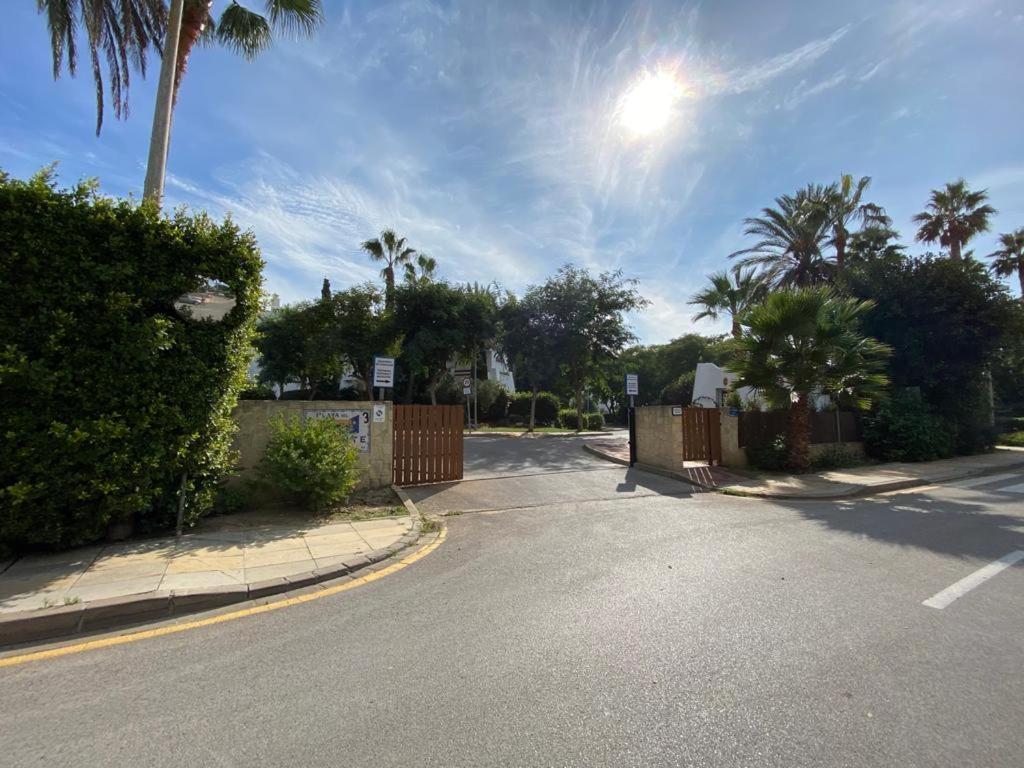 Apartamento En Playa Del Infante روتا المظهر الخارجي الصورة