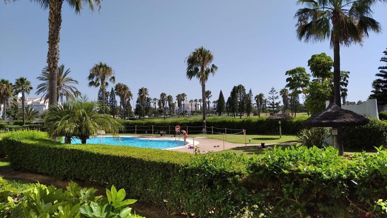 Apartamento En Playa Del Infante روتا المظهر الخارجي الصورة